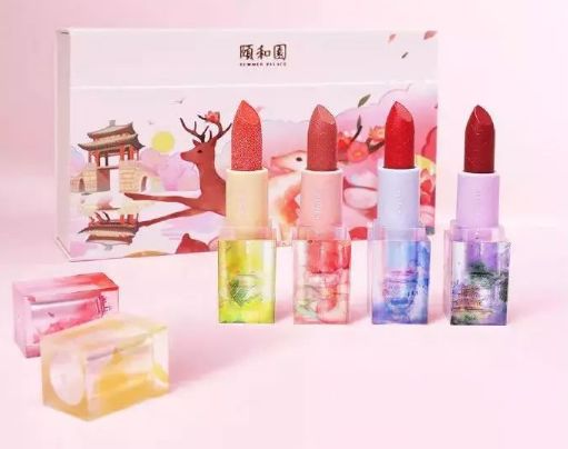 国潮新风尚 继故宫、敦煌后，又一文创IP跨界日用品成新宠